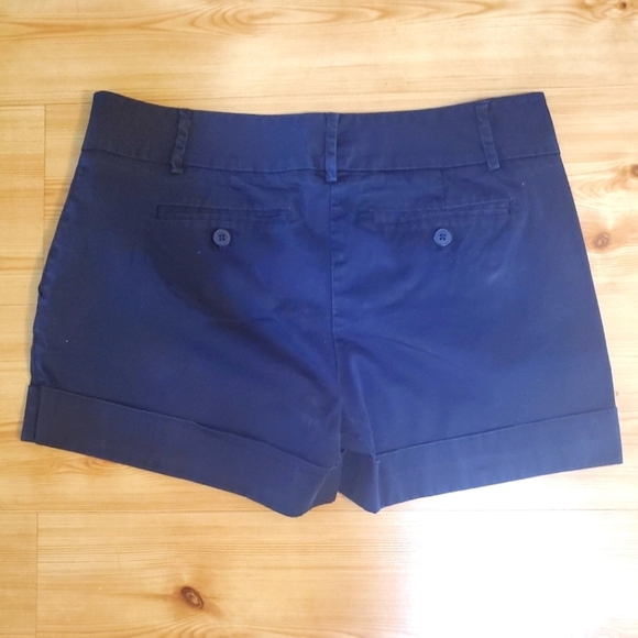 New York & Co. Women's Cuffed Shorts 🩳 - Picture 8 of 13